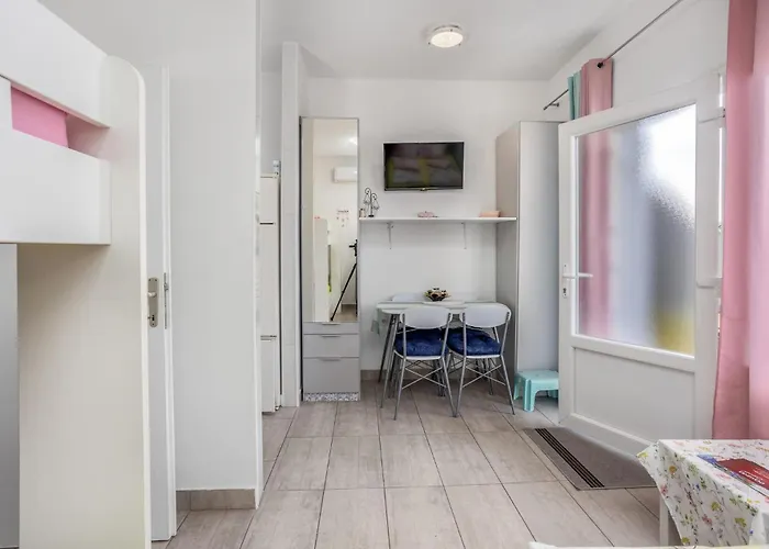 Apartman Lovely In